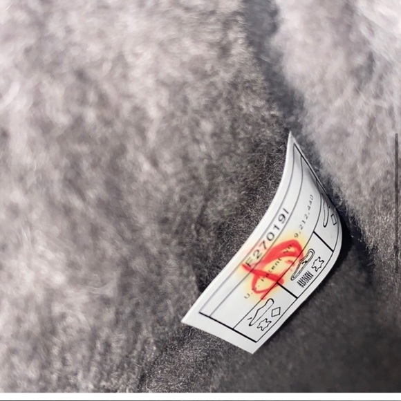 UGG ADIRONDACK III TALL - Picture 5 of 6